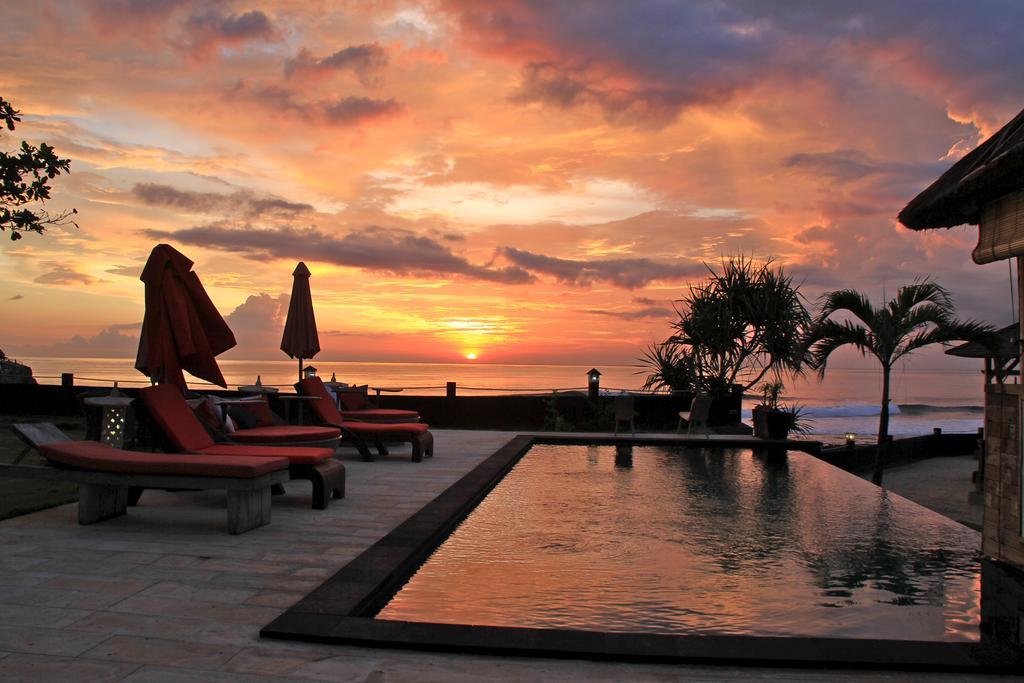 Jennys Place Hotel Lembongan Buitenkant foto
