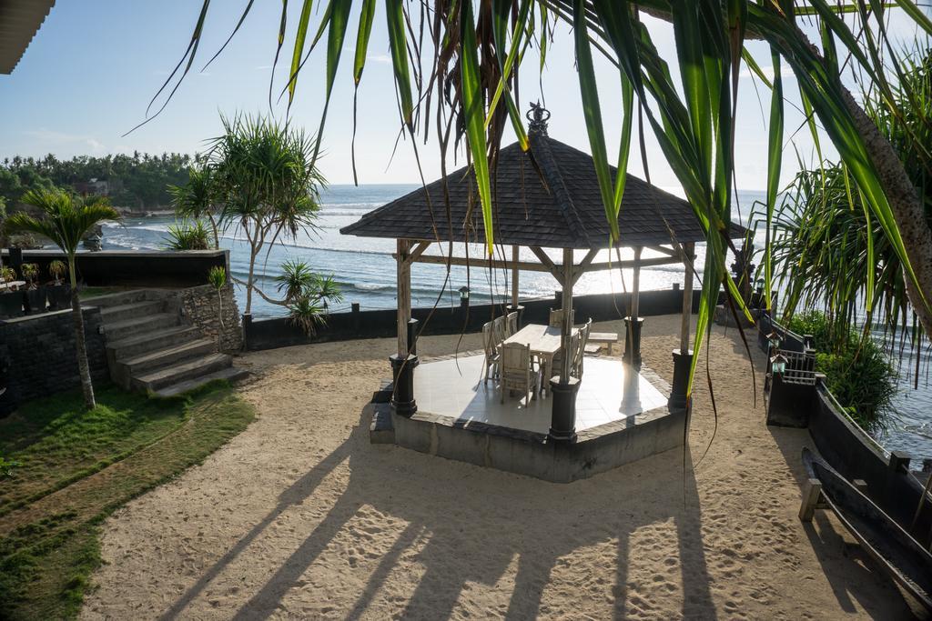 Jennys Place Hotel Lembongan Buitenkant foto