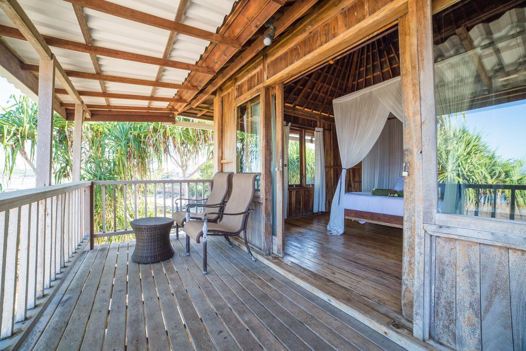 Jennys Place Hotel Lembongan Buitenkant foto