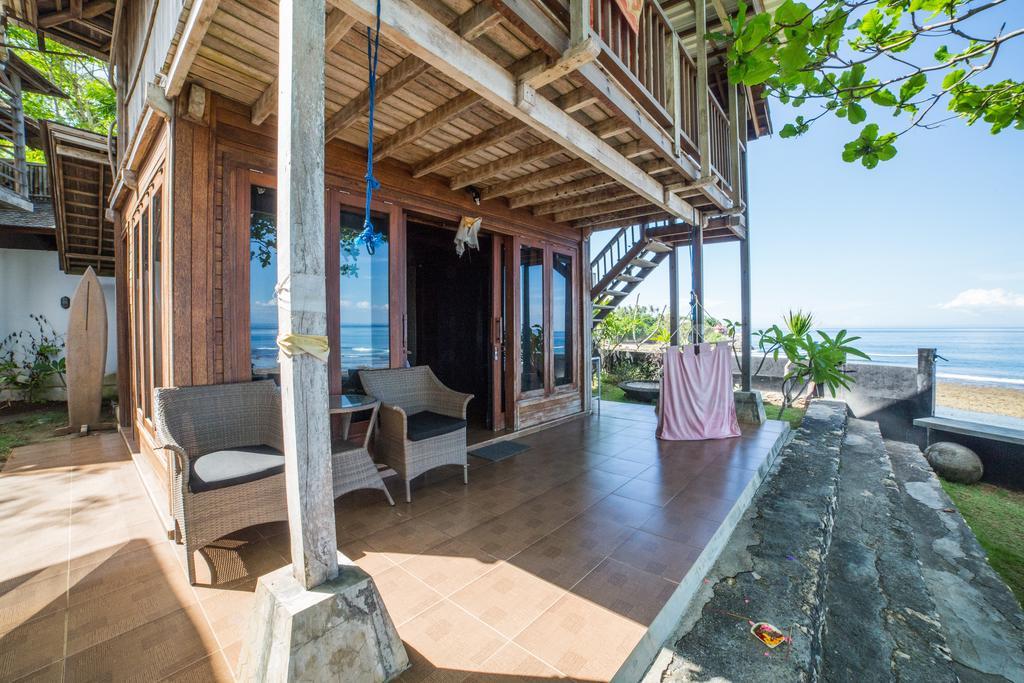 Jennys Place Hotel Lembongan Buitenkant foto