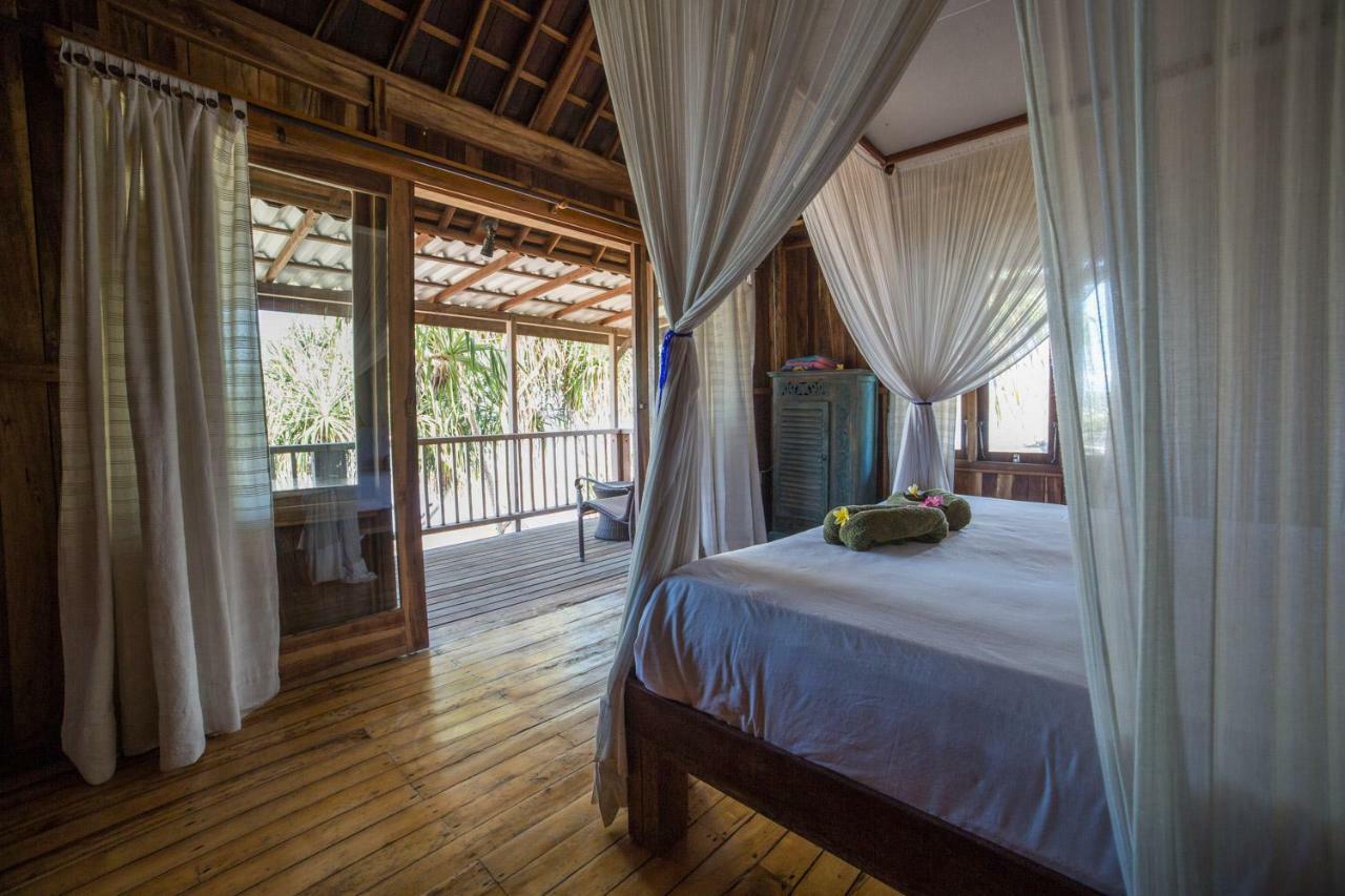 Jennys Place Hotel Lembongan Buitenkant foto