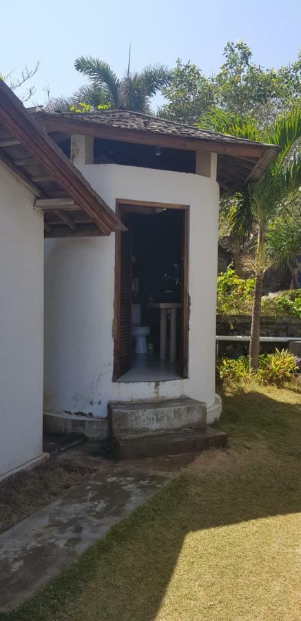 Jennys Place Hotel Lembongan Buitenkant foto